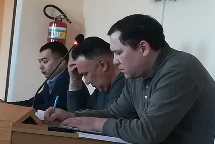 Земли сельхозназначения в счет своих долгов раздавал экс-аким района Байтерек