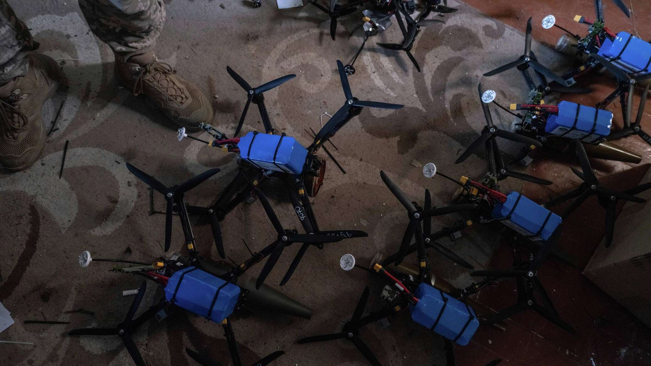 Европа снизила поставки боеприпасов Украине, заменив их дронами