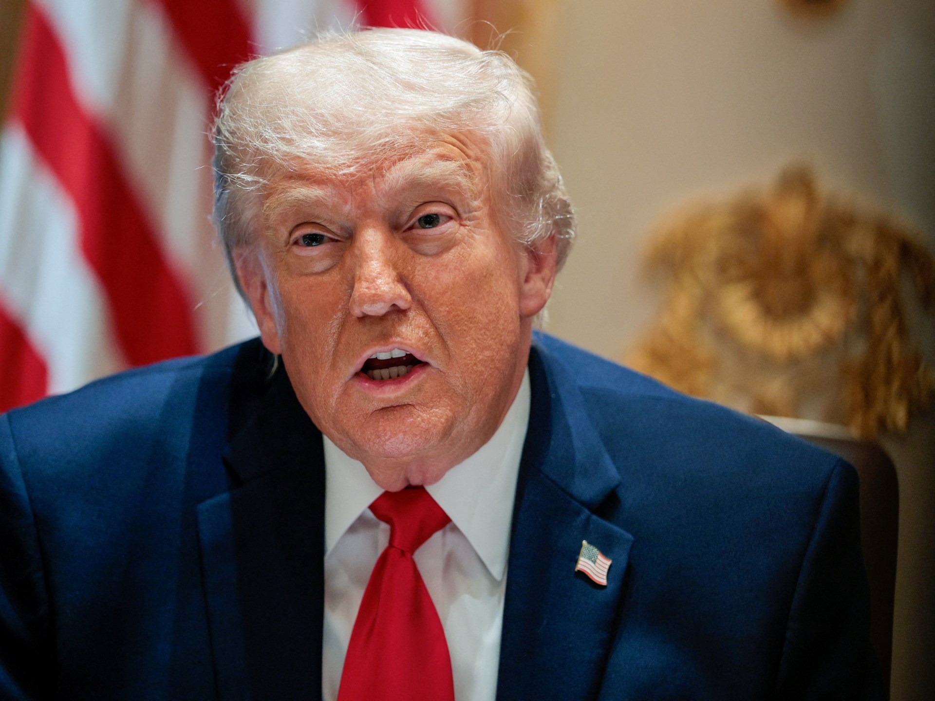 Трамп пригрозил бомбить Оман из-за спора об Ормузском проливе