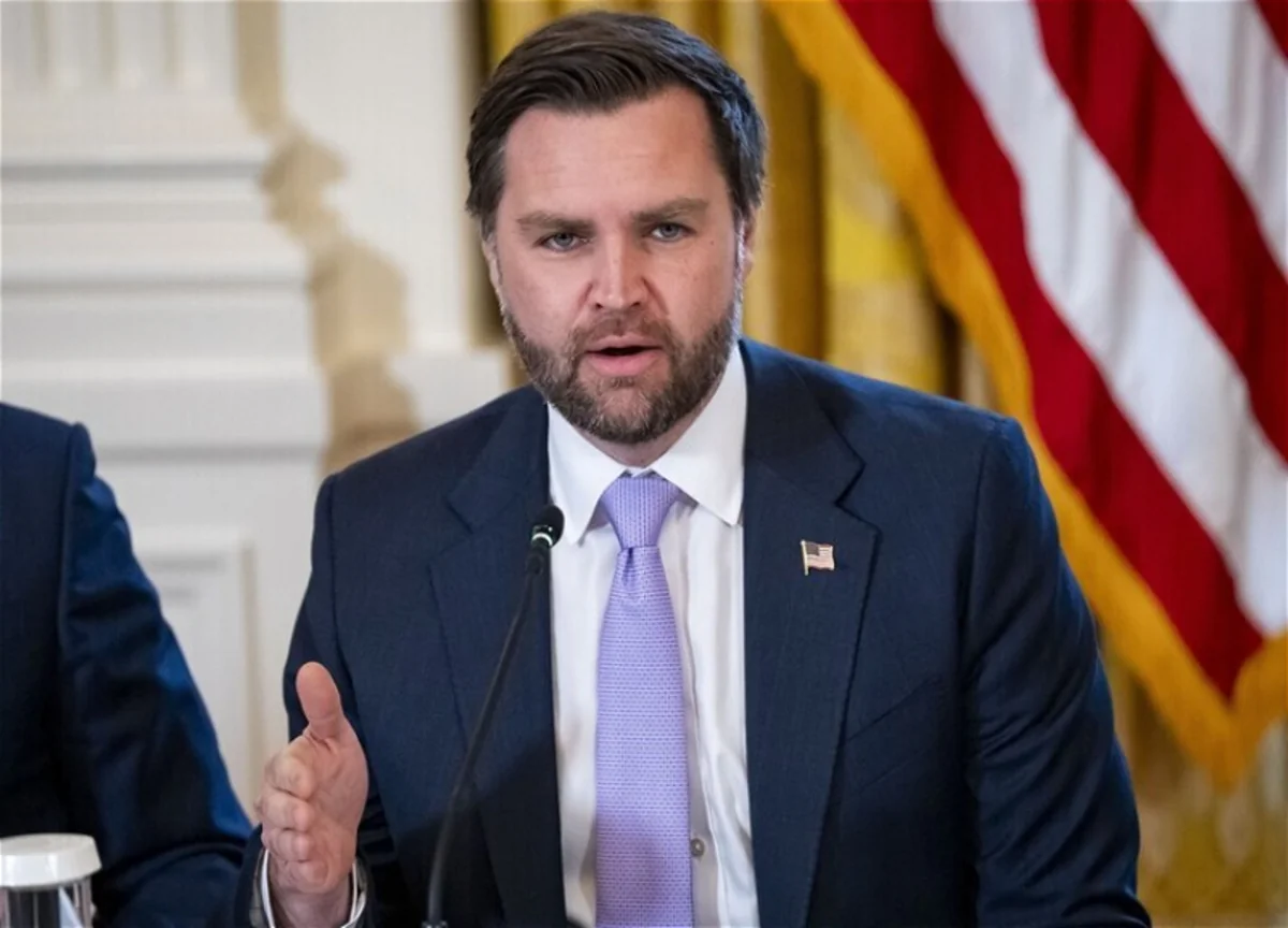 Al-Jazeera: Вэнс в среду прибудет в Исламабад для переговоров с Ираном