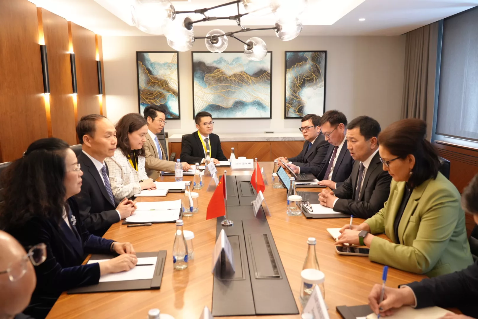 Кыргызстан и Китай обсудили расширение экспорта сельхозпродукции