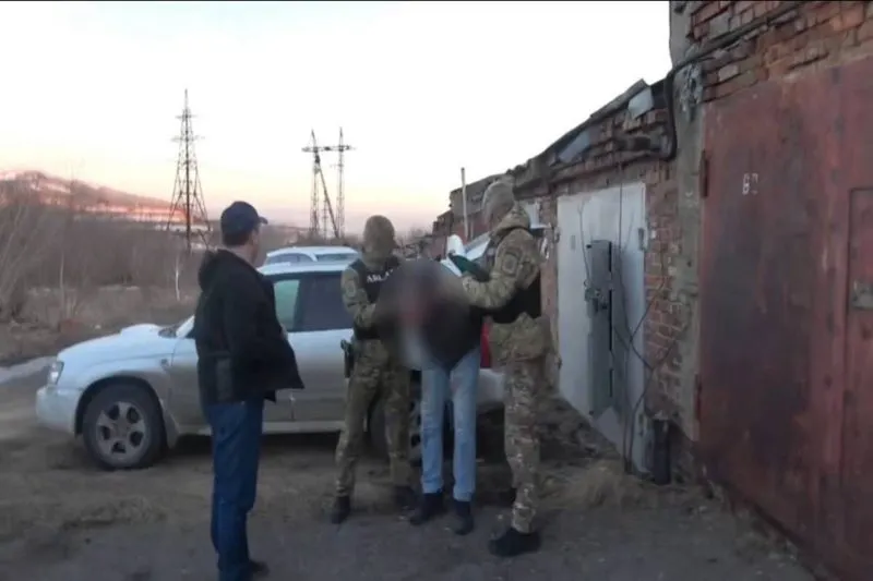 Крупный наркосклад ликвидирован в ВКО