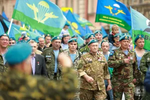 День ВДВ в России и день национального кино Азербайджана