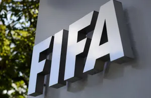 Экс-генсекретаря FIFA обвинили в коррупции в Швейцарии