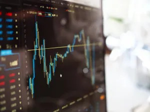 Нефть начинает дорожать – Brent приблизился к $61 за баррель