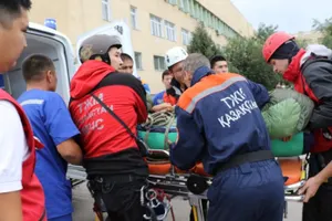 В горах Алматы спасли двух потерявшихся туристок