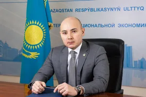 Глава МНЭ советует казахстанцам сократить лишние траты