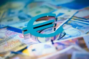 Минфин не планирует размещать еврооблигации в 2015 году
