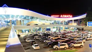 Более 10 рейсов задержаны и один отменен в аэропорту Алматы