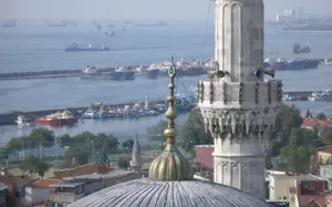 Глава КМГ о застрявших танкерах на Босфоре: «Ситуация не критичная»