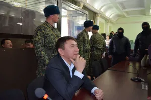 Дело Ермегияева: 8 миллиардов 60 миллионов тенге поделили на семерых