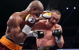 Бейбута Шуменова лишили чемпионского пояса WBA