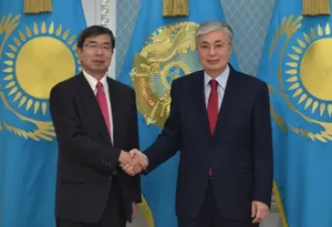 Глава Азиатского банка развития оценил заботу об учителях в Казахстане