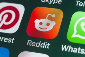 Google и соцсеть Reddit будут сотрудничать в сфере обучения ИИ