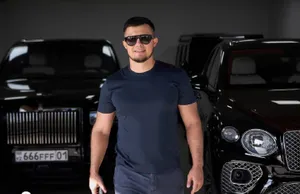 Rolls-Royce, апартаменты в ОАЭ и миллиарды: арестованы активы блогера Койнова