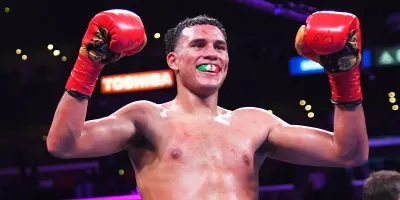 Дэвид Бенавидес планирует вернуться в полутяжёлый вес ради боя с Дмитрием Биволом