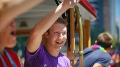 Марк Цукерберг принял участие в гей-параде