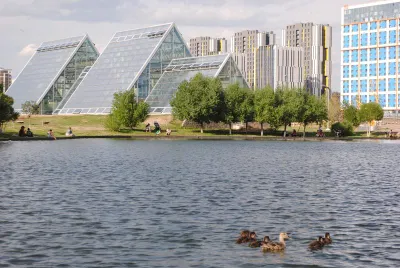 Правила получения ВНЖ изменили в Казахстане