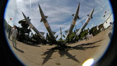 Россия отказывается торговать оружием