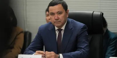 В МВД допросили экс-министра здравоохранения Каныбека Досмамбетова